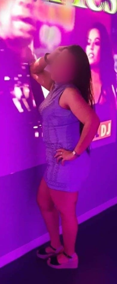 LUCIA Y LA MEJOR COMPAÑIA TE INVITAN A UNA COPA