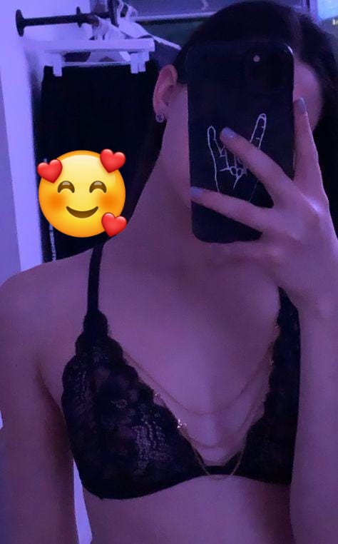 Flaca hermosa latina novedad