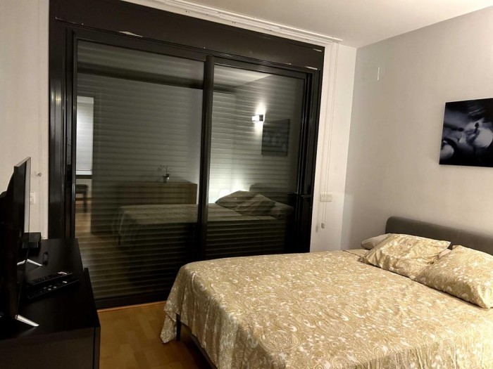 alquilo hab Sabadell nord 350e semana