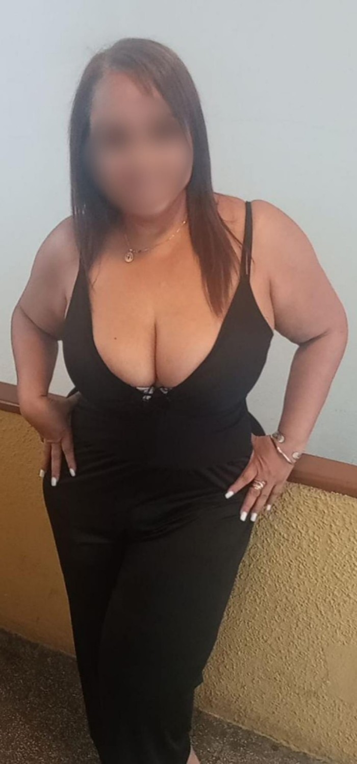 VANESSA…..MADURITA MORBOSA