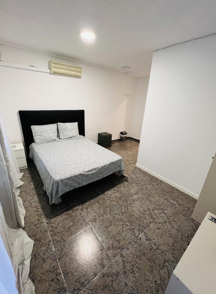 alquilo habitacion por horas, noche, semanas….