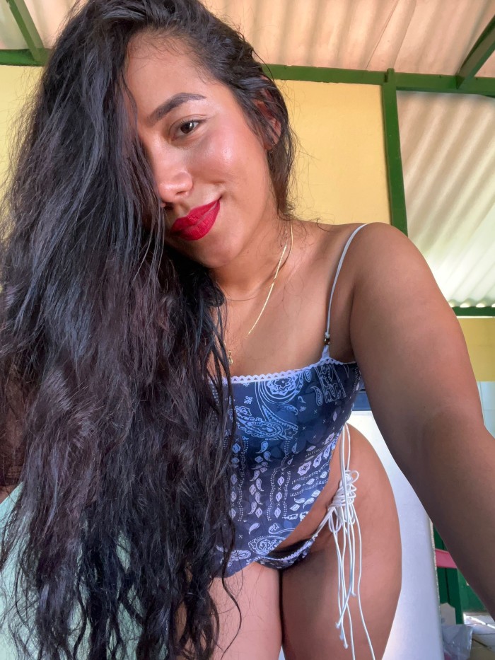 Loquita complaciente recién llegada a Valencia