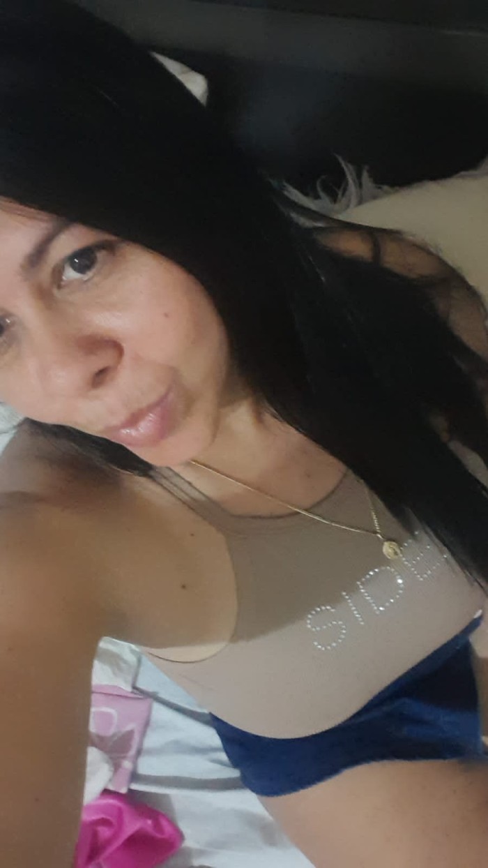 NATALIA 37 años, DULCE, DELICADA y muy TIERNA