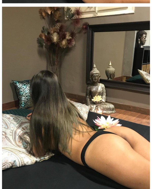 CHICA DE 25 AÑOS …..20€ COMPLETO