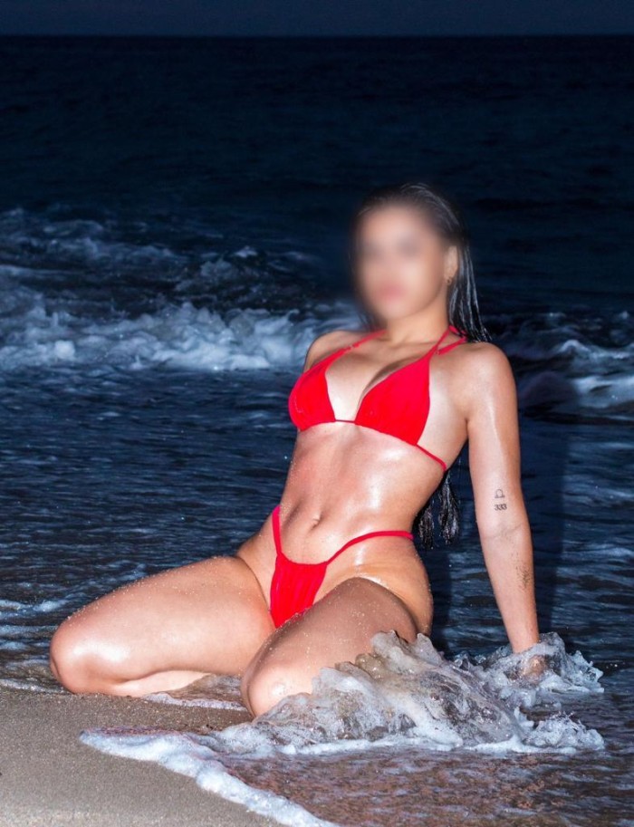 JOVENCITA COLOMBIANA PARA DUPLEX,FANTASIAS Y MAS..