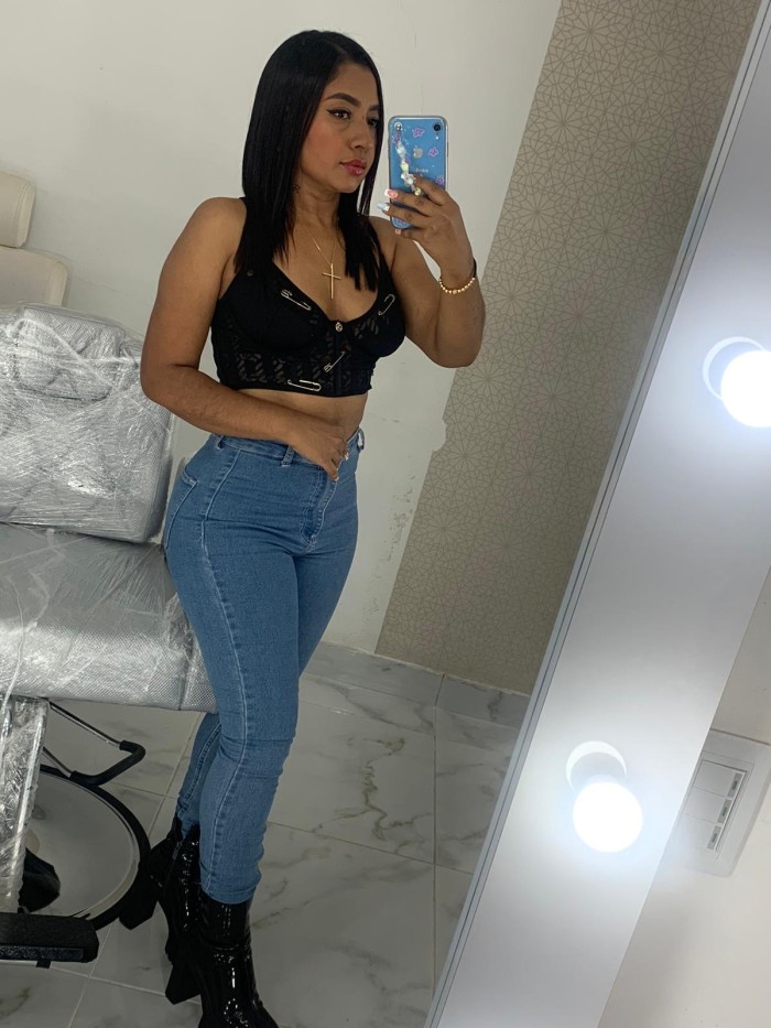 HERMOSA TAMARA LA PASAREMOS BIEN