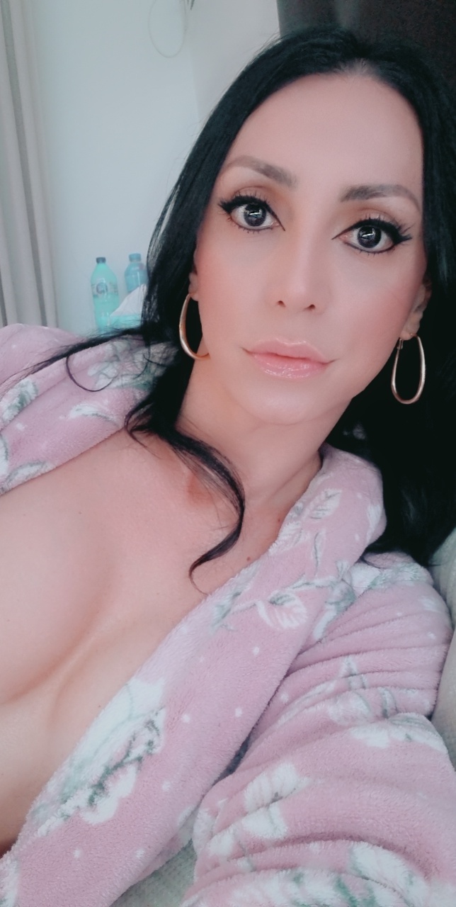 AMANDA – TRANS EXPLOSIVA – VIP – EXPERTA EN PRINCIPIANTES