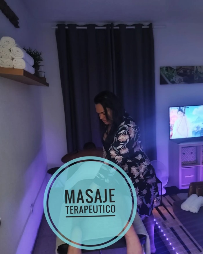 masaje relajante en camilla o tatami body to body