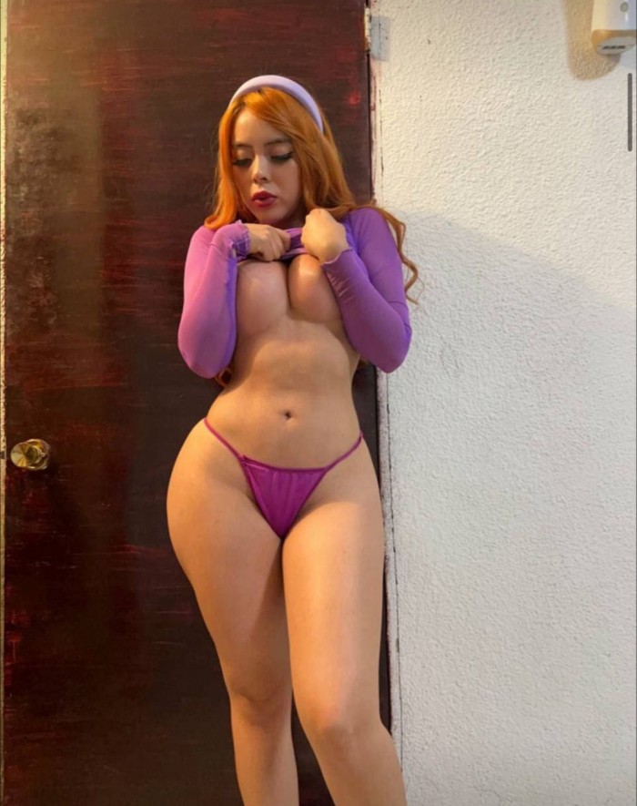 Natasha, Colombiana de 24 años.