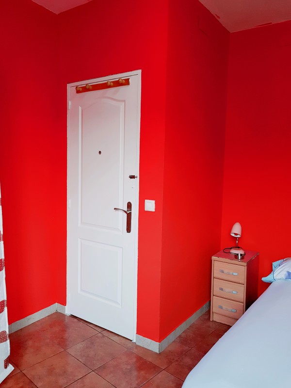Alquiler de habitaciones para chicas de relax 24 h