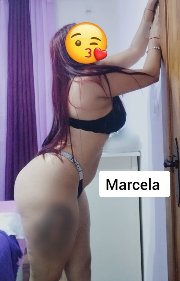 Marcela la colombiana en casa tuti