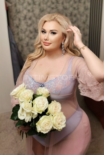 LINDA RUBIASA POLACA ARDIENTE POR ZONA CENTRO