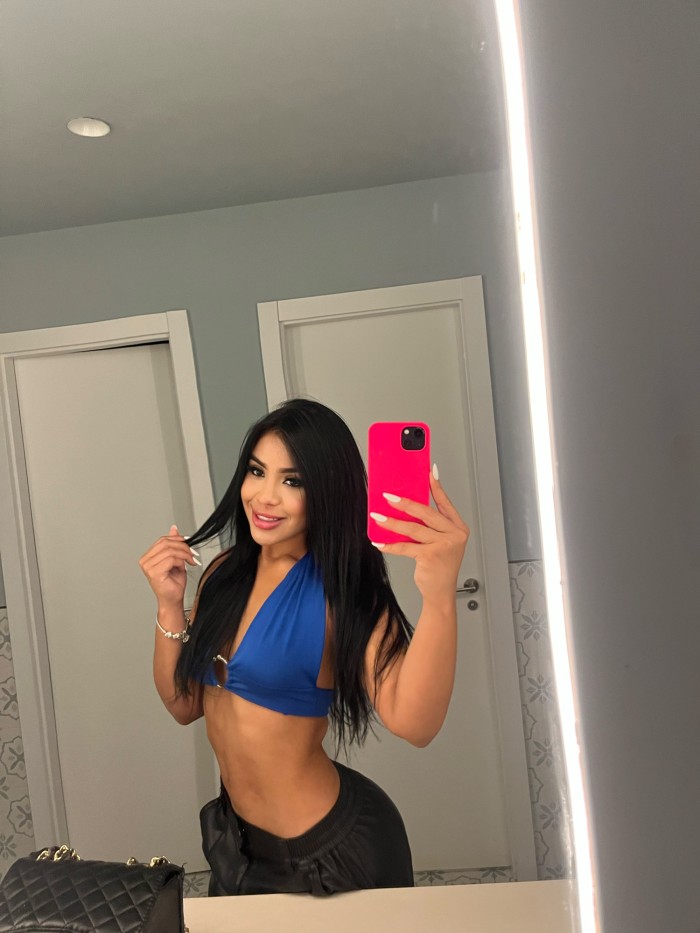 Nicole universitaria