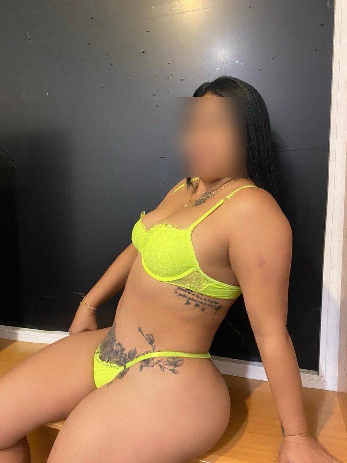 ATENCION VIP LATINA CURVILINEA EN ALZIRA