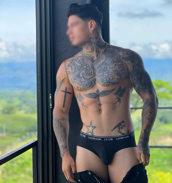 Mario 25 años guapo, fit. Apartamento en el centro