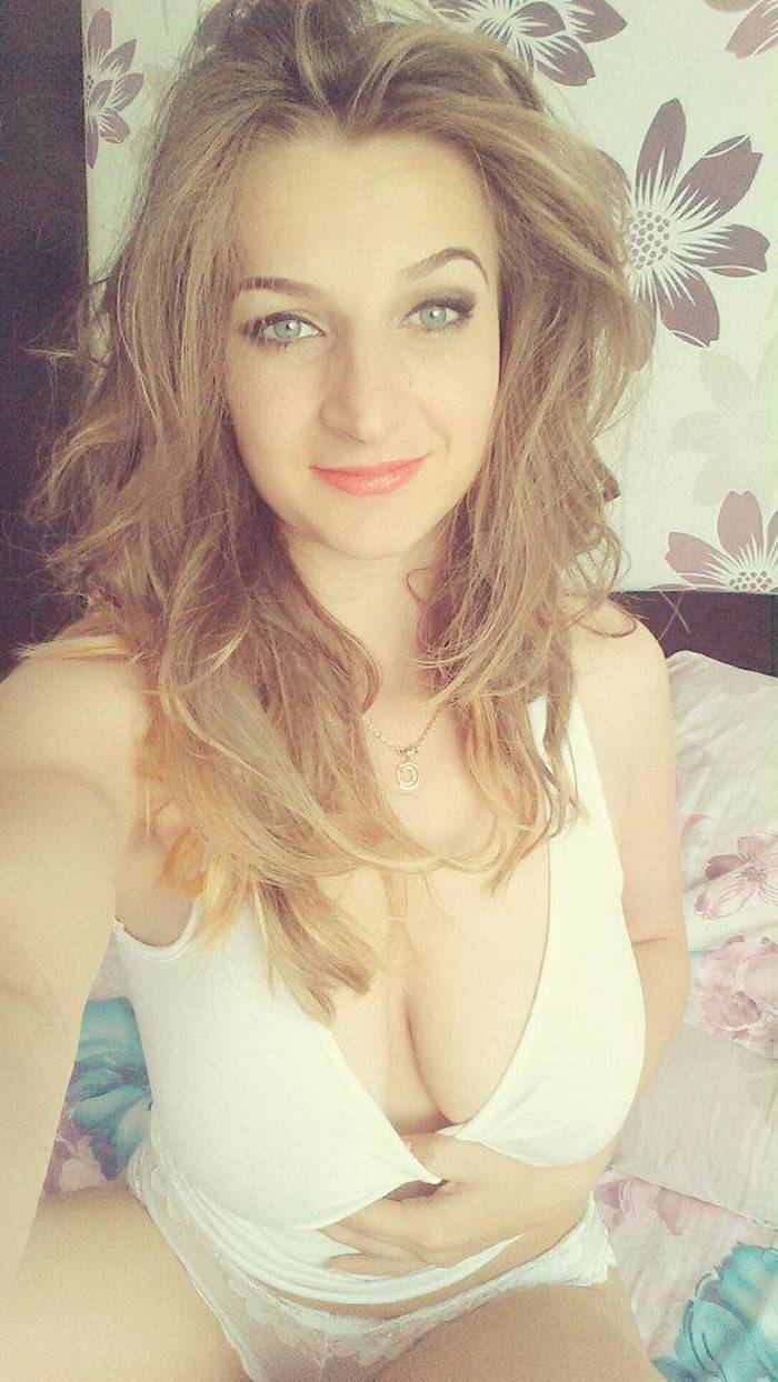 Chica rusa.. SOLO SALIDAS// ONLY OUTCALL!!