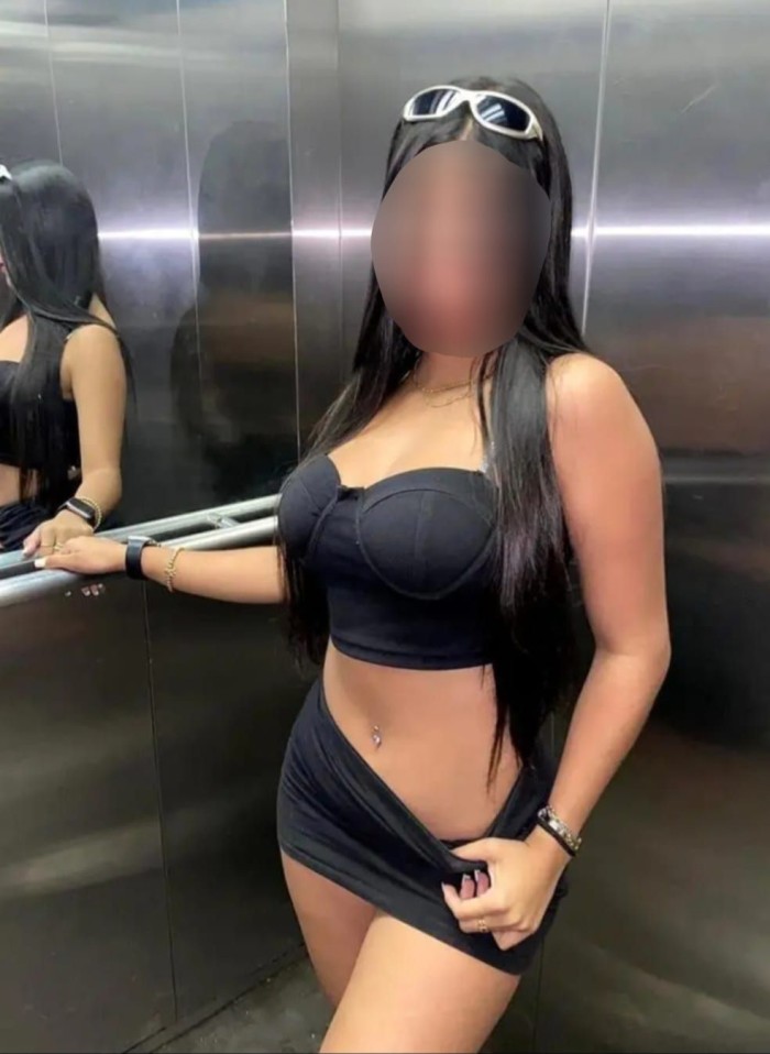 LAURY NOVEDAD COLEGIALA FIESTERA