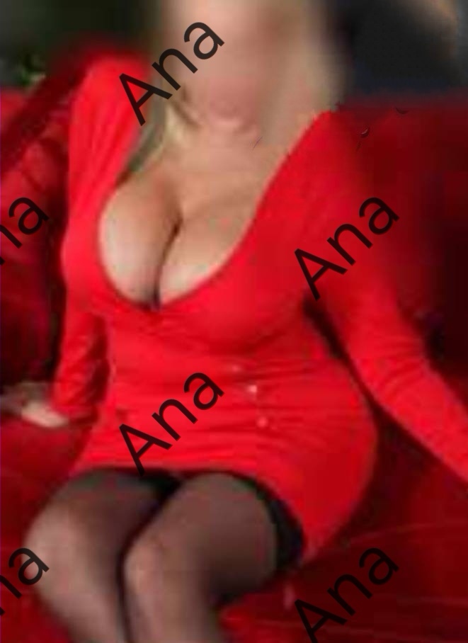 Pechos grandes naturales.