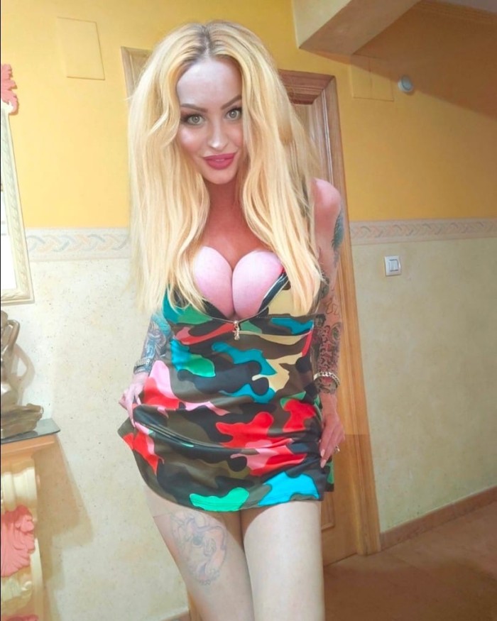 Reservada y Femenina Chica Trans  Asturiana