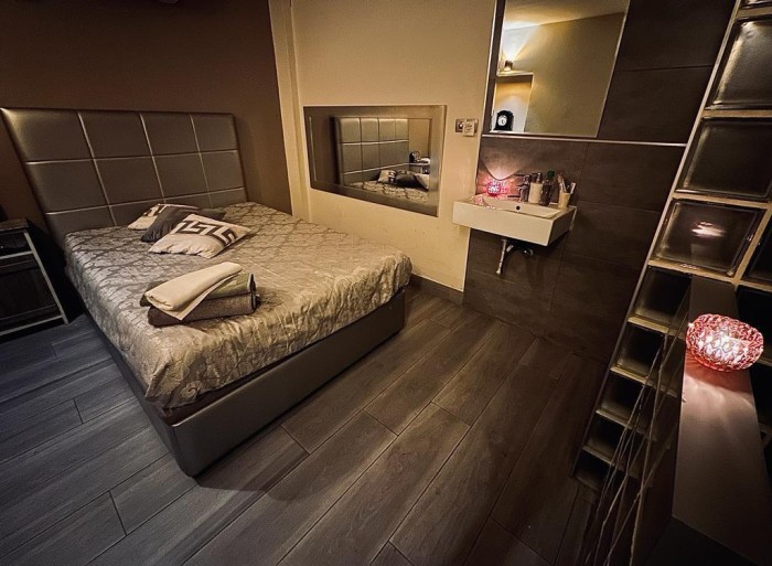 PLAZAS/ TURNO DIA-NOCHE EN BCN! HORARIOS FLEXIBLES MUCHO TRABAJO