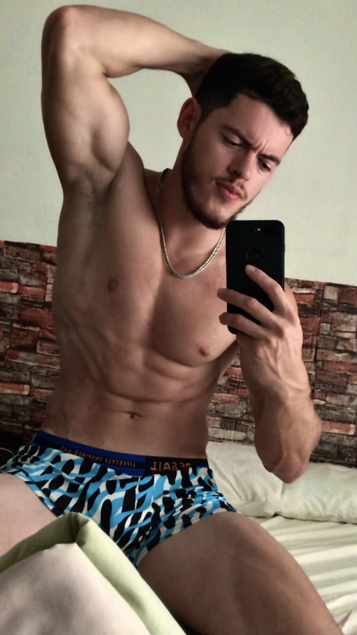 Latino masajista