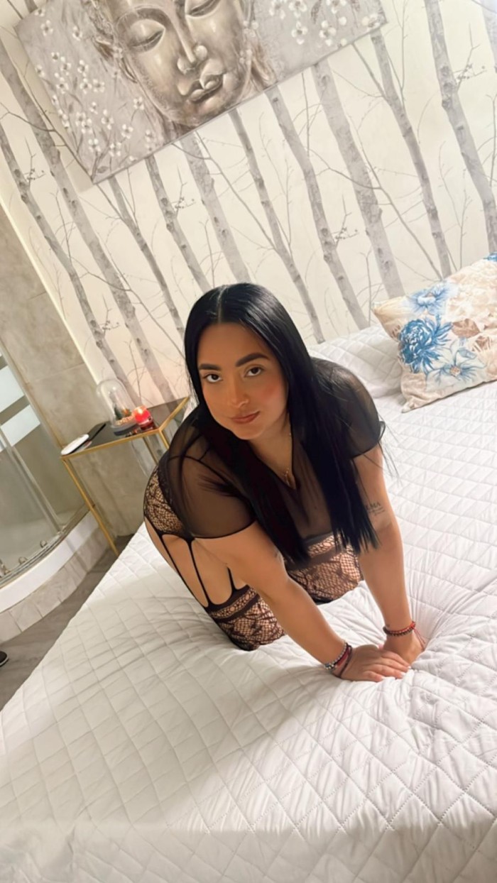 hola cariño soy una chica encantadora, guarra, cac