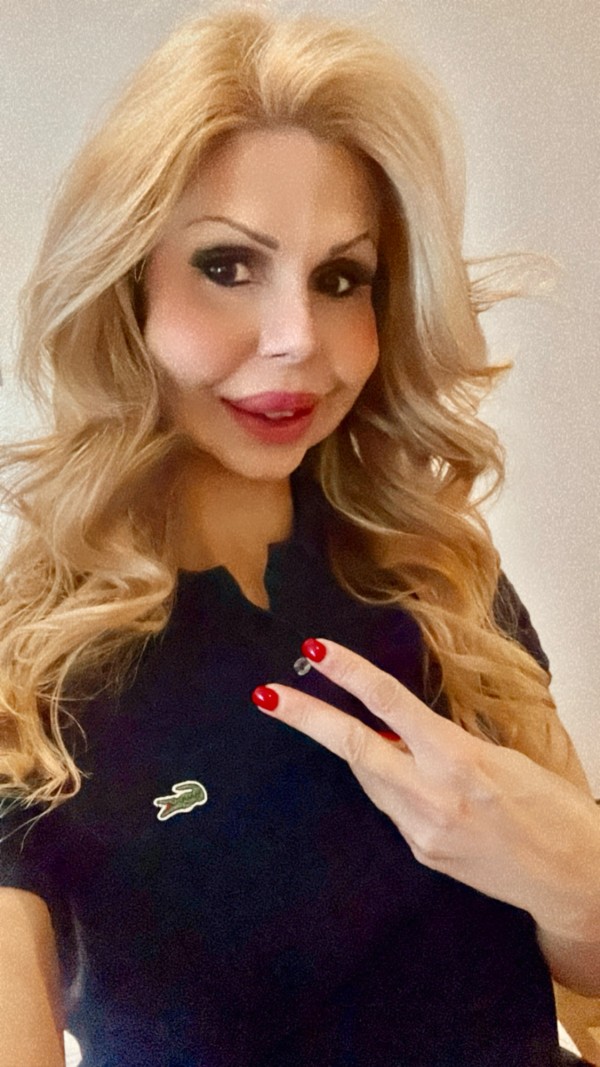 TRANS CIBELLE LA RUBIA ESTUPENDA RUBIA CAÑERA