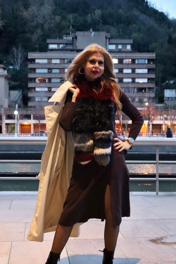 TRANS CIBELLE LA RUBIA ESTUPENDA RUBIA CAÑERA