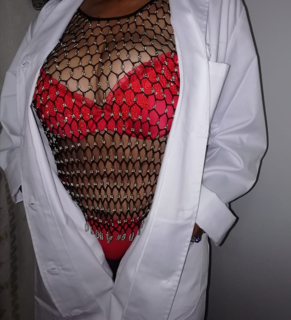 masaje completo, a hombre con clase. madurita cariñosa.