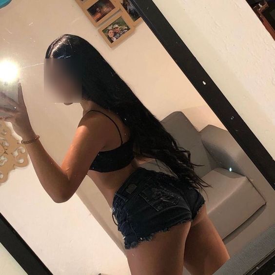 ESTUDIANTE NINFOMANA INSACIABLE