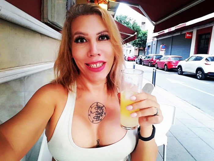 Sabrina chica transexual operadita de todo