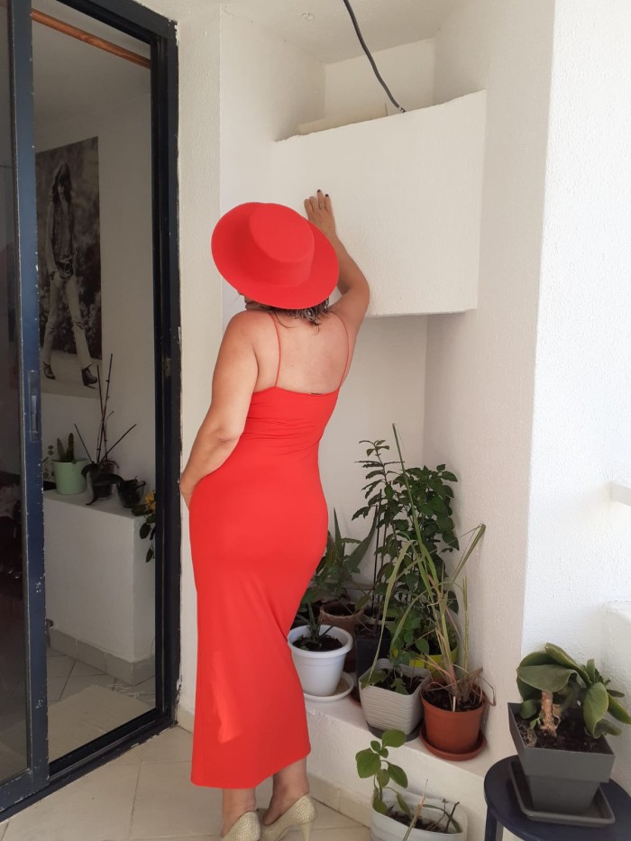 Fajtasiasvde mujer real en ibiza