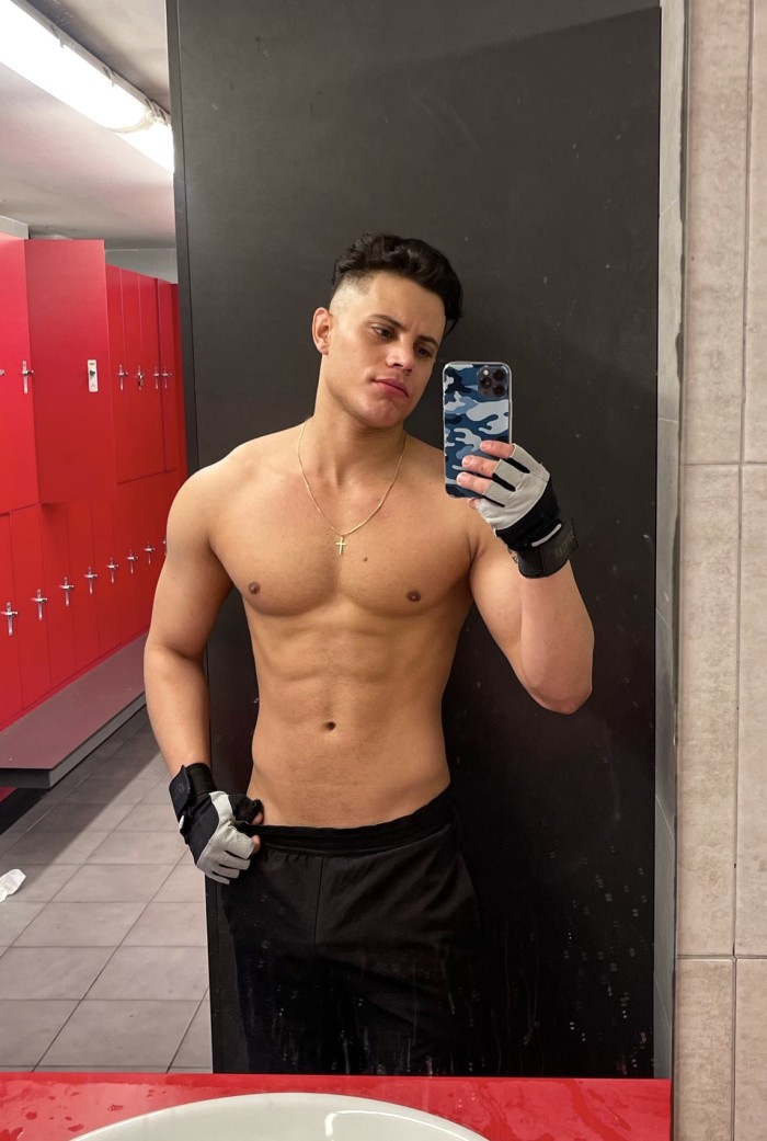 Daniel el latino Hot