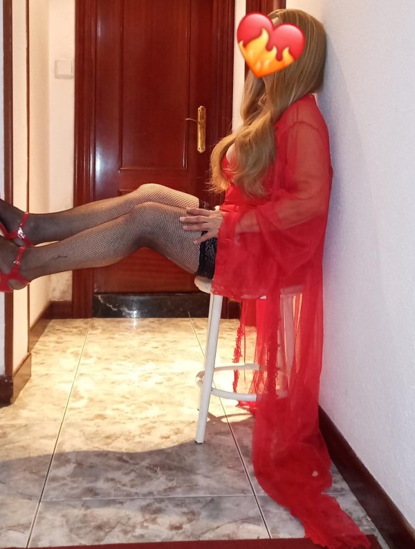 Madurita colombiana a tu disposición