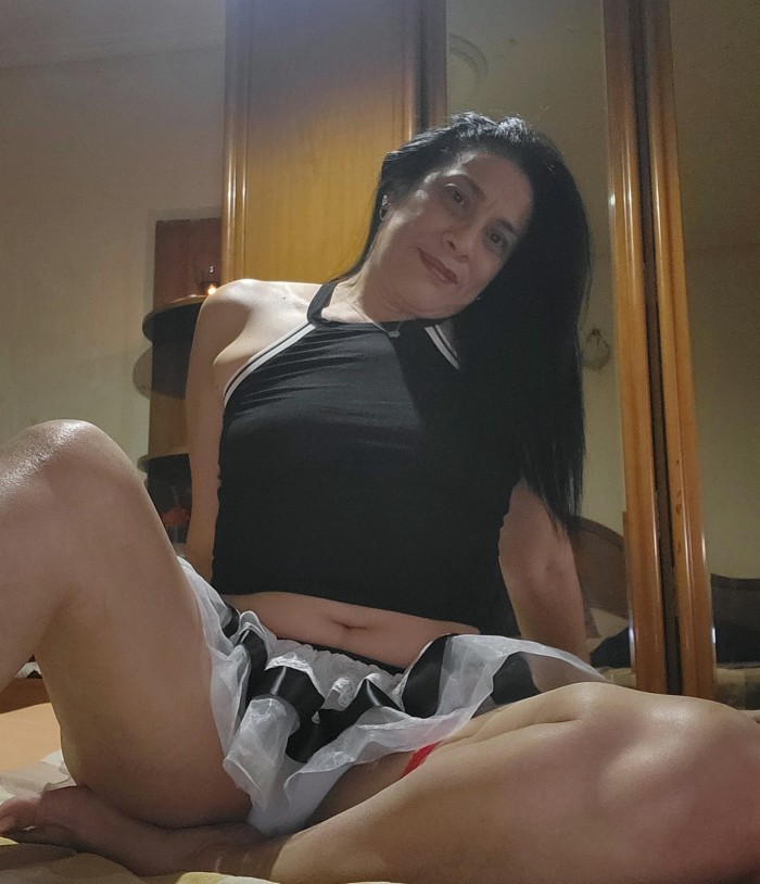 Ardiente  caliente y muy maja