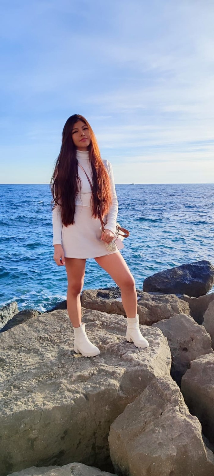 hot latina tierna y traviesa 24/7 salidas