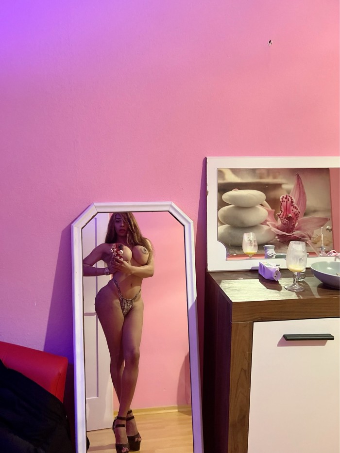 Chica trans de lujo en tu ciudad