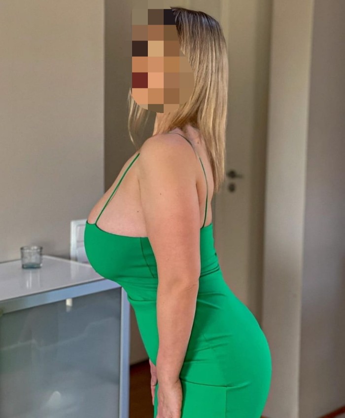 Rubia sexy guapa también videollamadas y sexting