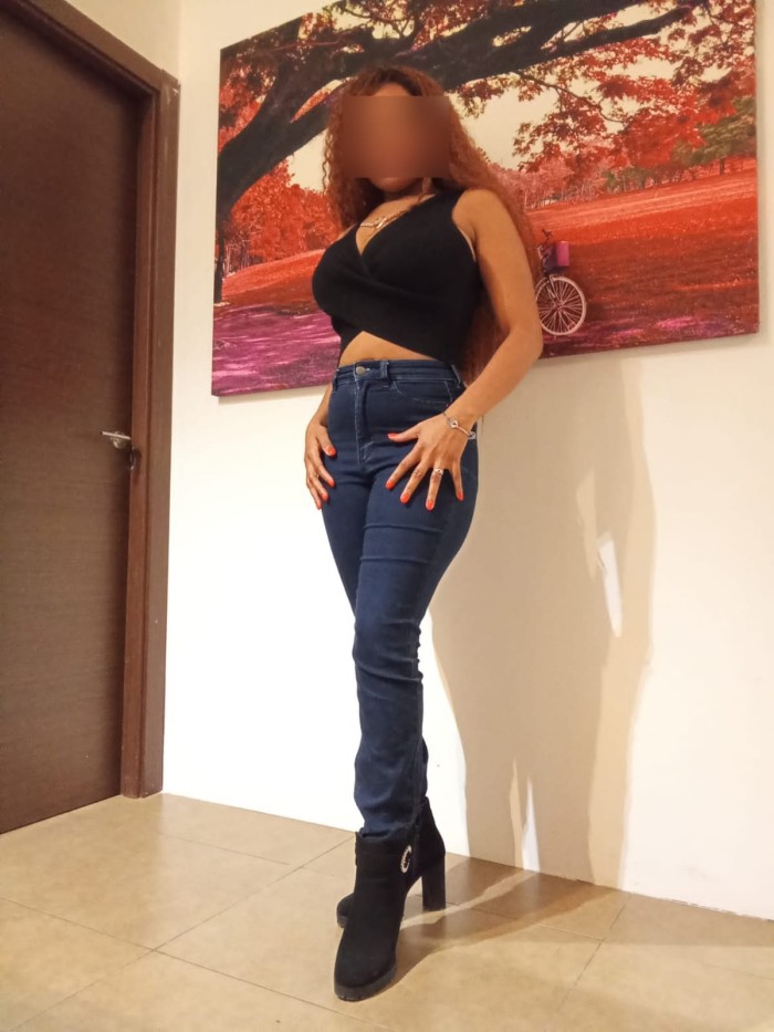 UNA CHICA DELICIOSAMENTE DIFERENTE Y APASIONADA