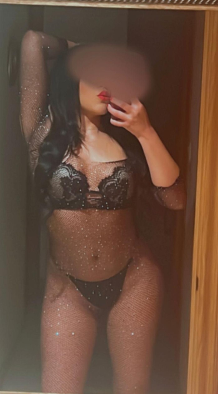 Elenita tú bombón fiestera