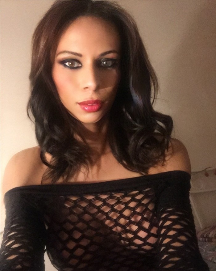 Trans morenaza de lujo Naomi barros en Avila