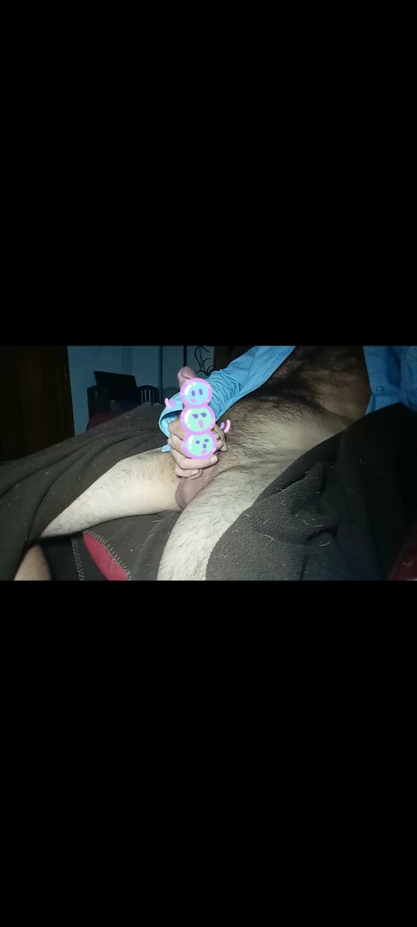 Chico busca chica fiesta blanca