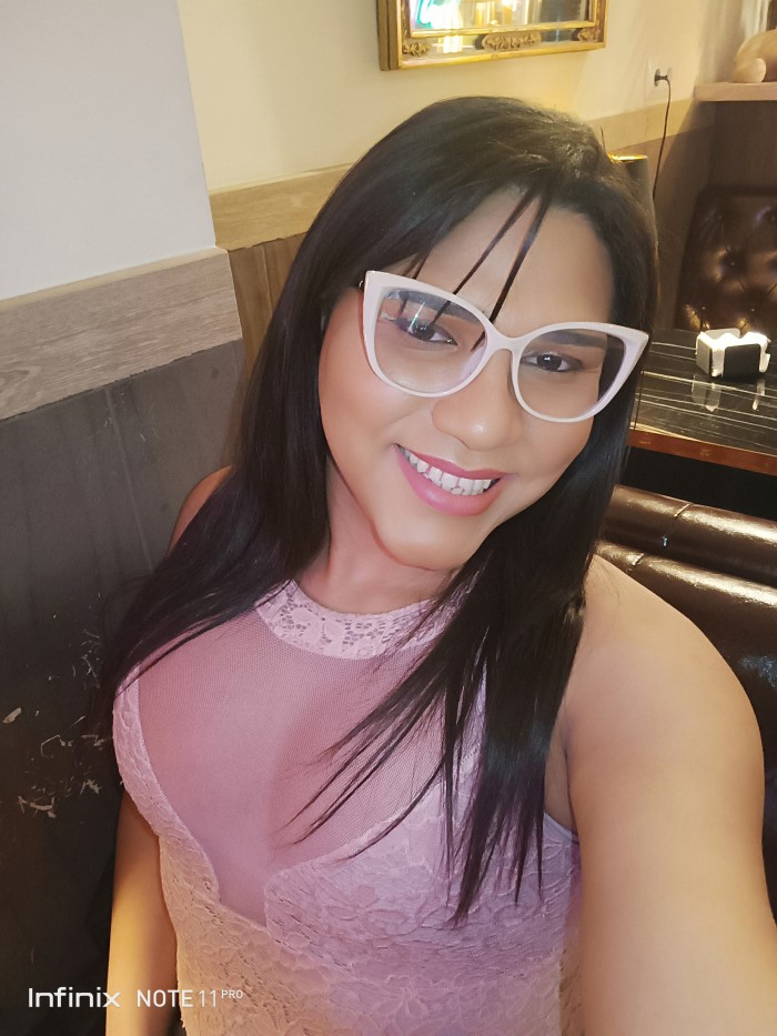 Trans latina morbosa divina en BCN disponible ya