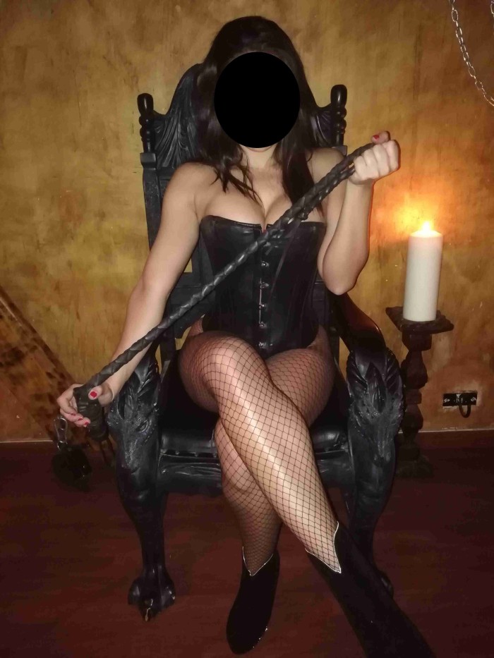 MISTRESS DOMINANTE SENSUAL SEVERA. TU DUEÑA