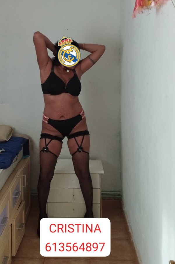 ESTOY SOLITA Y CALIENTE EN CASA VEN A VERME.