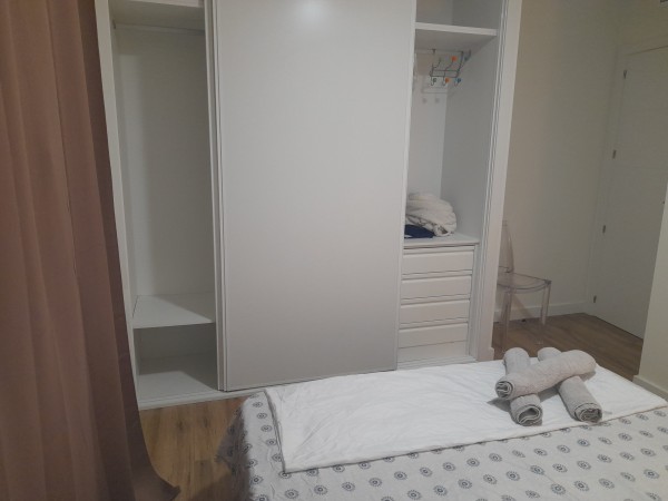 Habitación por semana solo se trabaja por el día