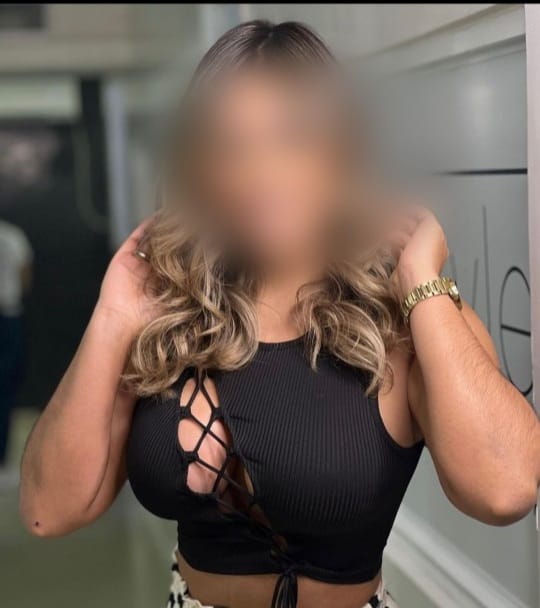 Ven y disfruta todo mi cuerpo