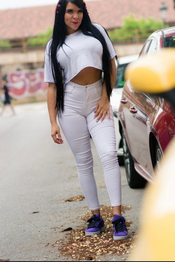 Colombiana muy juguetona educada tranquila