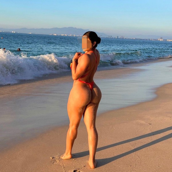 Sexy latina