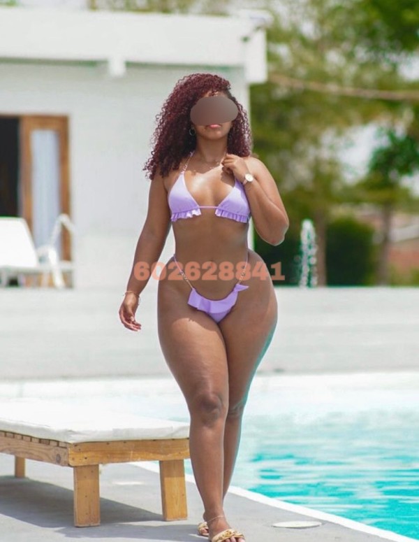 Morena colombiana 23 años